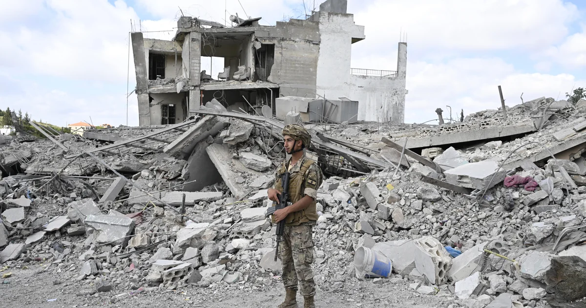 Live Updates: Deal with U.S. requires Israeli forces to leave Lebanon, Iran says