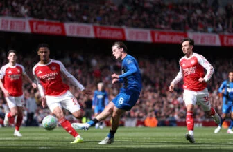 Alex Scott gives Man United transfer hope after rejecting Bournemouth contract offer