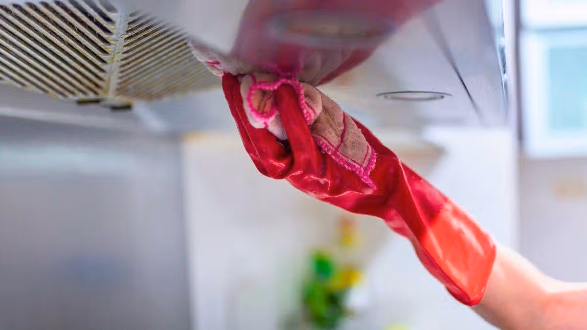 Extractor fans are easy to keep clean of grease with one everyday bathroom item 12 Liverpool Echo