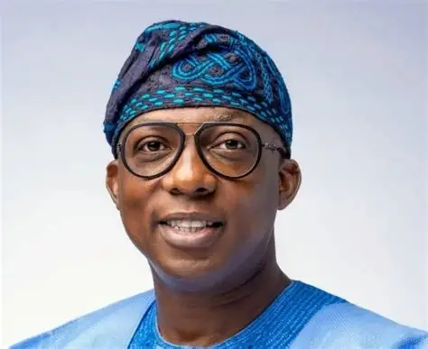 Lagos Road Medians: 100+ Prosecuted for Illegal Occupation 1 Over 100 prosecuted for occupying Lagos road medians in one year — Commissioner