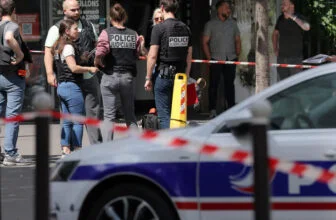 Paris police arrest suspect after three women wounded in knife attack