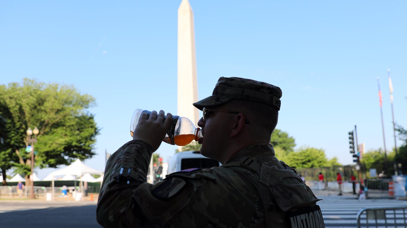 Washington's July 4 parade is off. The fireworks are still on : NPR 5 Washington's July 4 parade is off. The fireworks are still on : NPR