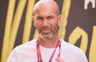 Zidane signs deal to become France coach until 2030
