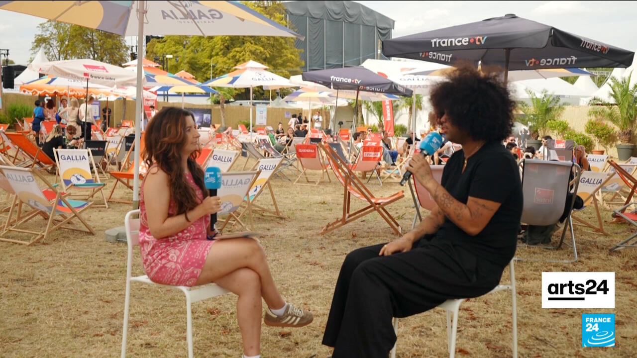 Backstage at Rock en Seine 2026 with up-and-coming British singer Sekou - arts24 1 Backstage at Rock en Seine 2026 with up-and-coming British singer Sekou - arts24