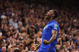 Chelsea v Luton LIVE: Carabao Cup result as Enzo Fernandez close to £120m exit and Danny Welbeck scores first goal