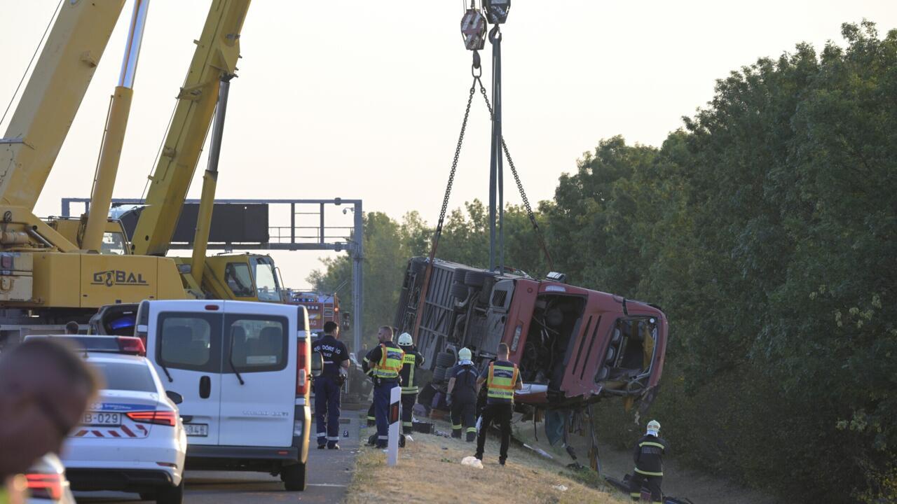 Poland-registered bus veers off Hungary highway, killing 12 people 1 Poland-registered bus veers off Hungary highway, killing 12 people