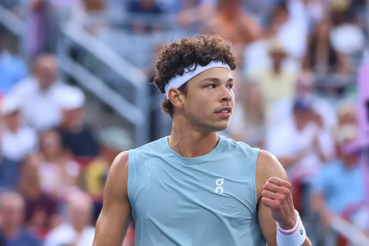 Shelton Sweeps Fonseca to Reach Montreal Quarter-final 1 Shelton Sweeps Fonseca to Reach Montreal Quarter-final