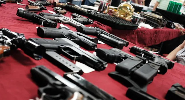 In Colombia, new law now citizens to carry guns anywhere they go 1 In Colombia, new law now citizens to carry guns anywhere they go