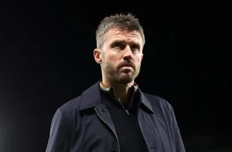 Michael Carrick has no ‘universal backing’ at Manchester United