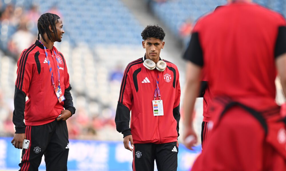 Ryan Giggs calls JJ Gabriel ‘generational talent’ and urges Man Utd wonderkid to stay