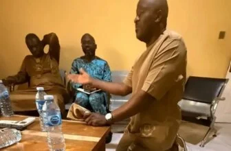 ‘I’m sorry’, Desmond Elliot kneels for Gbaja after fallout – Daily Trust