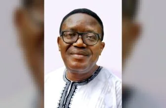 Transition from dinosaurs to the streets of USA, By Owei Lakemfa