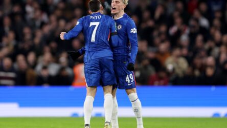 9/9 ground duels and 5/5 dribbles – Chelsea star has put himself right back in Rosenior’s thinking