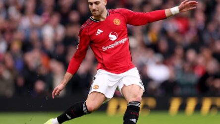 Diogo Dalot left out of Man United squad for Dublin trip