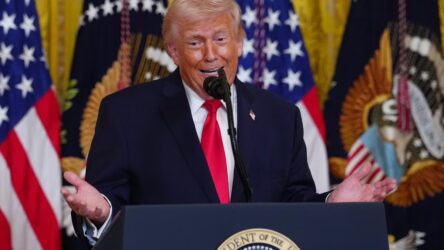 Trump to announce coalition to lead ships through Strait of Hormuz amid Iran War